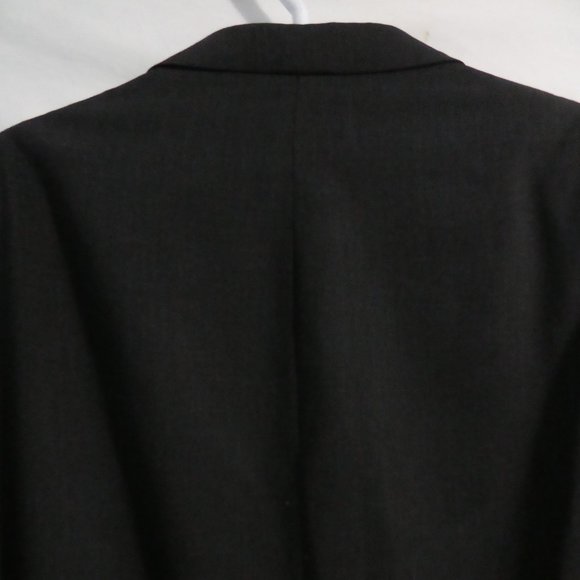 CALVIN KLEIN, 50 L, charcoal suit jacket, 100% wool, dry clean only - Picture 9 of 11